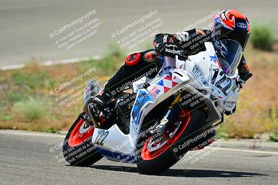media/May-31-2025-Classic Track Day (Sat) [[da23ab3028]]/Group A/Session 3 (Turns 10 and 11)/